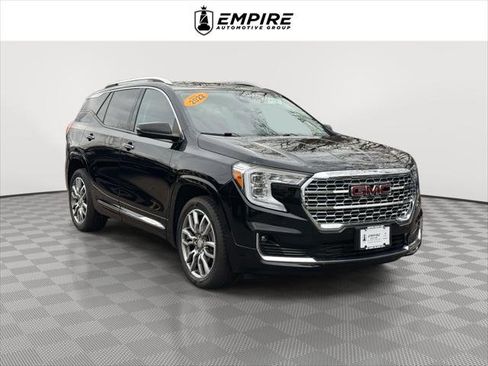 Used 2022 GMC Terrain Denali w/ LPO, 'HIT The Road' Package image 1