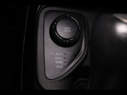 Used 2018 Jeep Compass Limited w/ Navigation Group AWD/4WD image 12