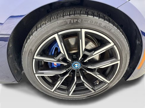 Used 2023 BMW i4 eDrive40 w/ M Sport Package RWD image 79