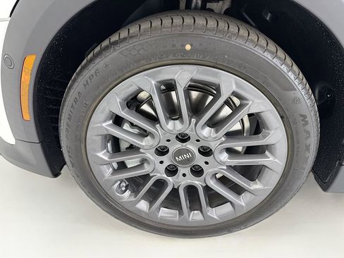 New 2026 MINI Cooper 2-Door Hardtop FWD image 28
