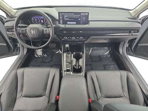 Used 2024 Honda Accord EX-L image 9