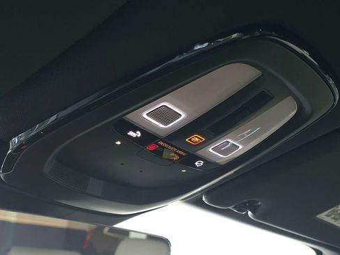 New 2026 Volvo XC60 B5 Core w/ Climate Package image 33