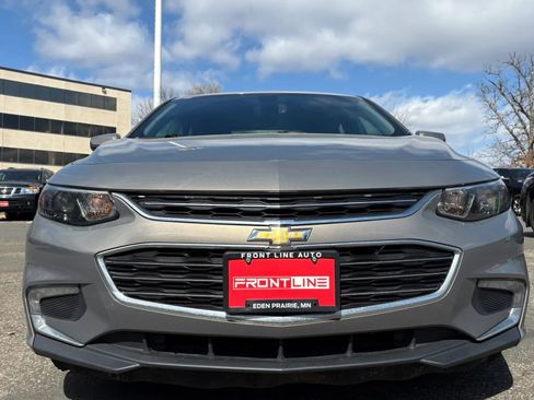 Used 2018 Chevrolet Malibu LT image 13