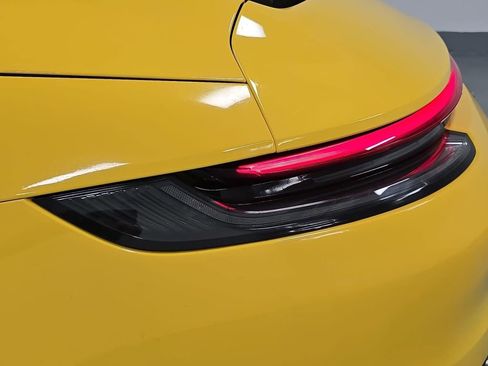 Certified 2021 Porsche 911 Carrera RWD image 28