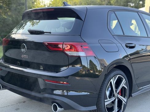 New 2025 Volkswagen GTI SE image 10