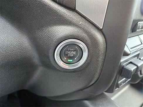 Used 2022 GMC Sierra 1500 SLT w/ SLT Convenience Package image 23