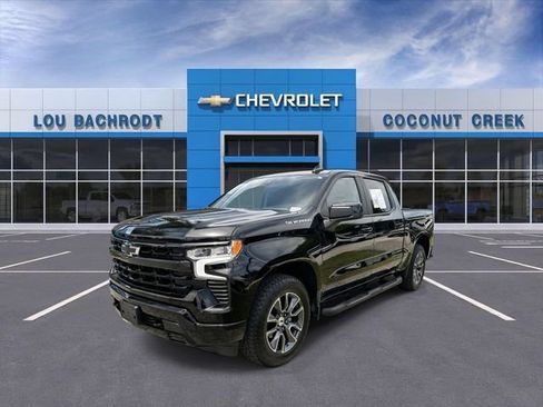 Used 2023 Chevrolet Silverado 1500 RST AWD/4WD image 4