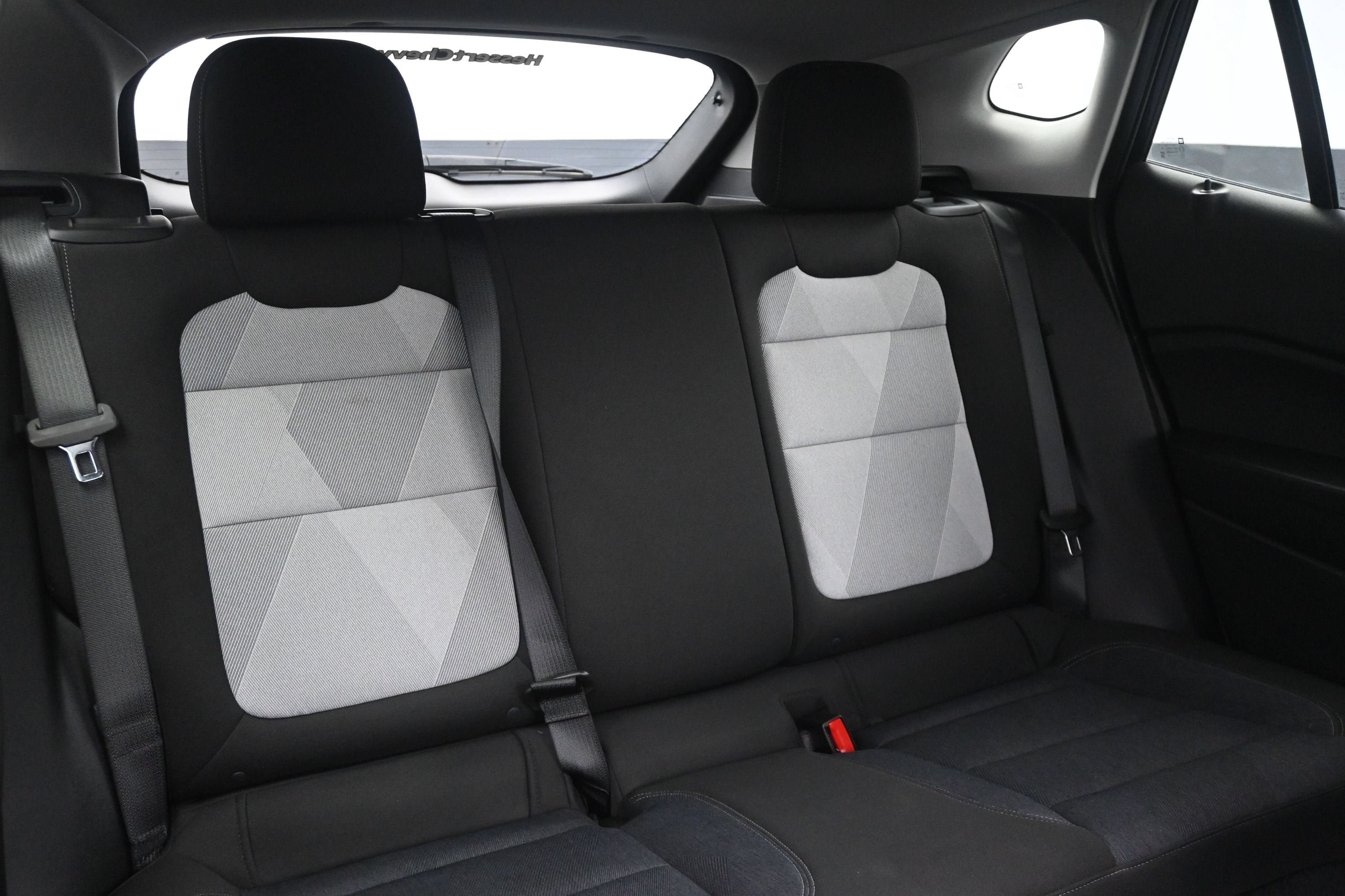 Certified 2025 Chevrolet Trax LS w/ LS Convenience Package FWD image 23