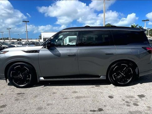 Used 2026 INFINITI QX80 4WD w/ Sport Exterior Package image 8
