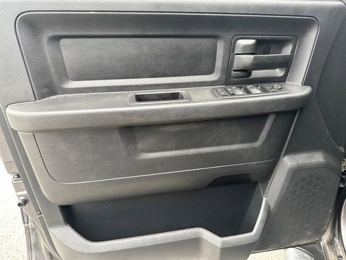 Used 2016 RAM 1500 Express image 19