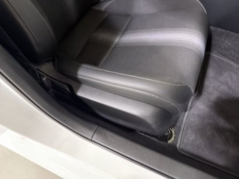 Used 2025 Honda Civic Sport image 37