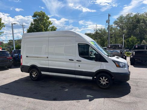 Used 2018 Ford Transit 250 148 High Roof RWD image 5
