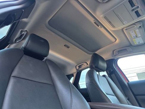 Used 2025 MAZDA CX-30 AWD 2.5 S w/ Premium Package image 17