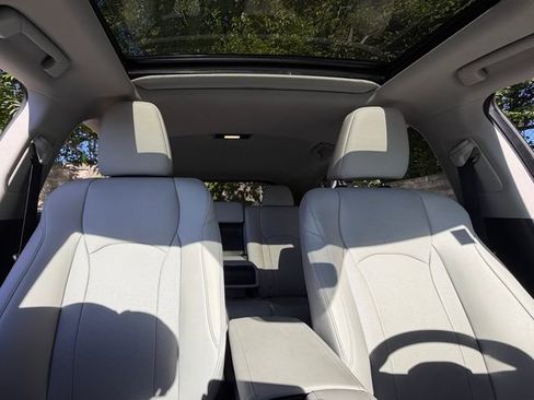 Certified 2022 Lexus RX 350 FWD w/ Premium Package image 36