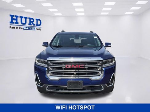 Used 2023 GMC Acadia SLT w/ Technology Package AWD/4WD image 9