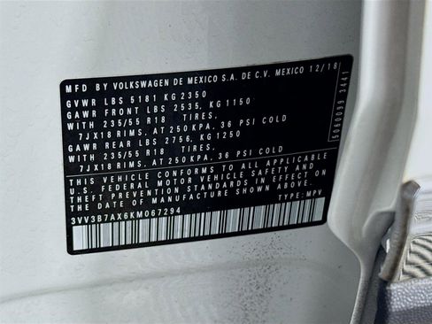 Used 2019 Volkswagen Tiguan SEL image 34