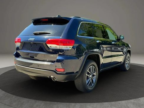 Used 2017 Jeep Grand Cherokee Limited AWD/4WD image 5