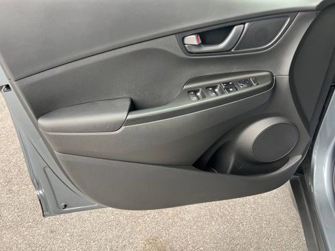 Used 2021 Hyundai Kona SEL FWD image 15