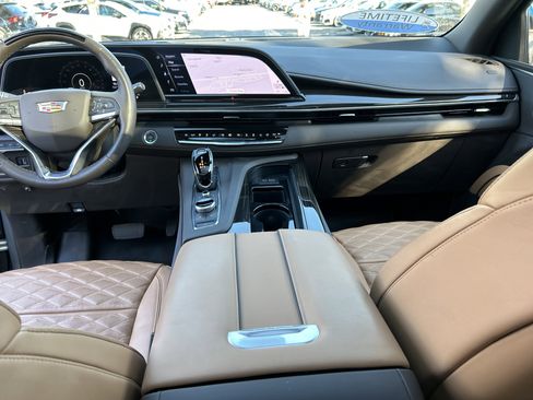 Used 2024 Cadillac Escalade ESV Premium Luxury w/ Performance Package image 23