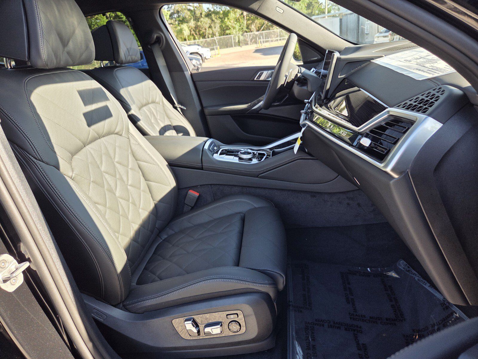 New 2027 BMW X6 xDrive40i w/ Executive Package AWD/4WD image 17