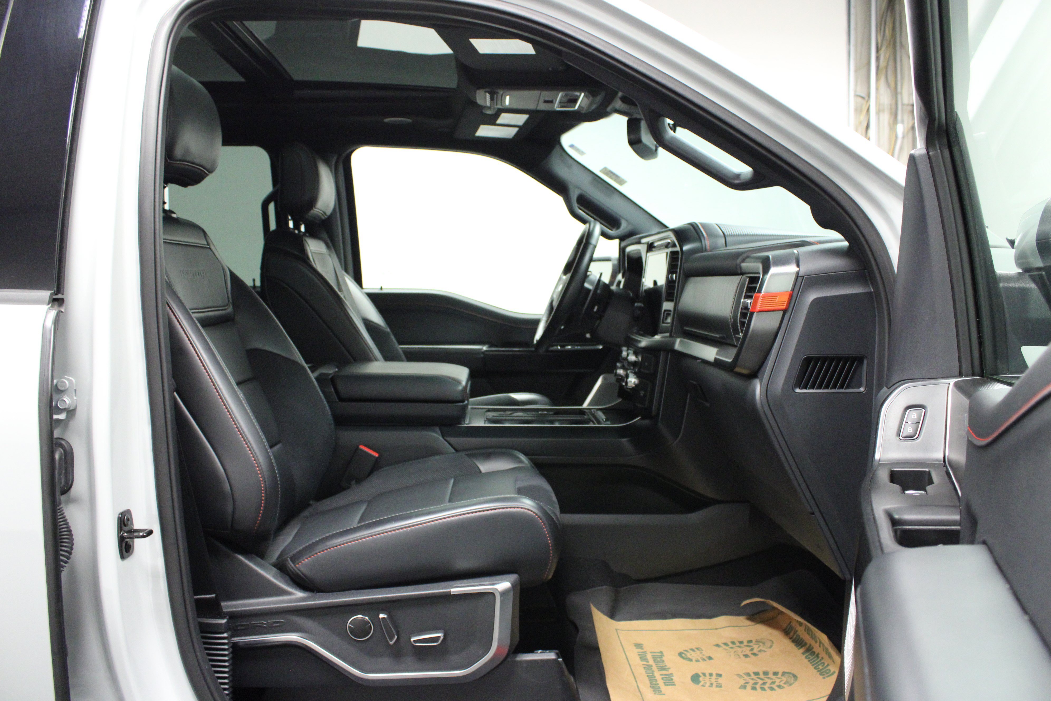 Used 2024 Ford F150 Raptor AWD/4WD image 16