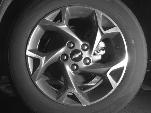 Used 2025 Chevrolet Trax LT FWD image 14