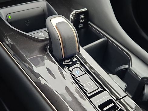 New 2026 Toyota Crown Platinum AWD/4WD image 20