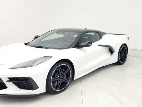 Certified 2024 Chevrolet Corvette Stingray Preferred Conv w/ Battery Protection Package image 4