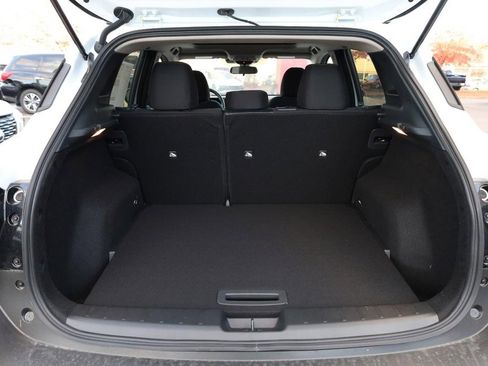 New 2026 Nissan Kicks SV w/ SV Premium Package image 7