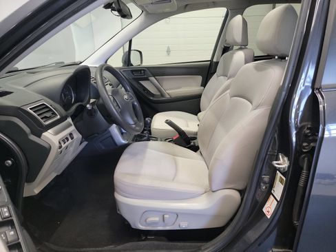 Used 2016 Subaru Forester 2.5i Premium AWD/4WD image 12