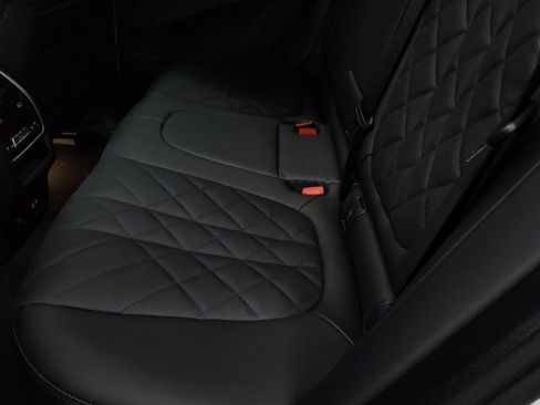 Used 2026 BMW X5 xDrive40i w/ M Sport Package AWD/4WD image 22
