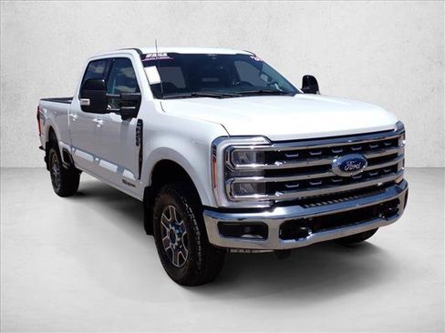 Certified 2024 Ford F250 Lariat w/ FX4 Off-Road Package AWD/4WD image 6
