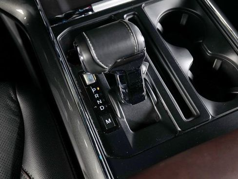 Used 2022 Ford F150 Lariat w/ Equipment Group 502A High image 13