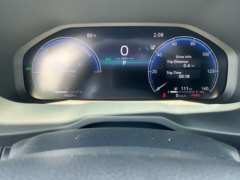 Used 2025 Toyota RAV4 XSE w/ Advanced Technology Package AWD/4WD image 18