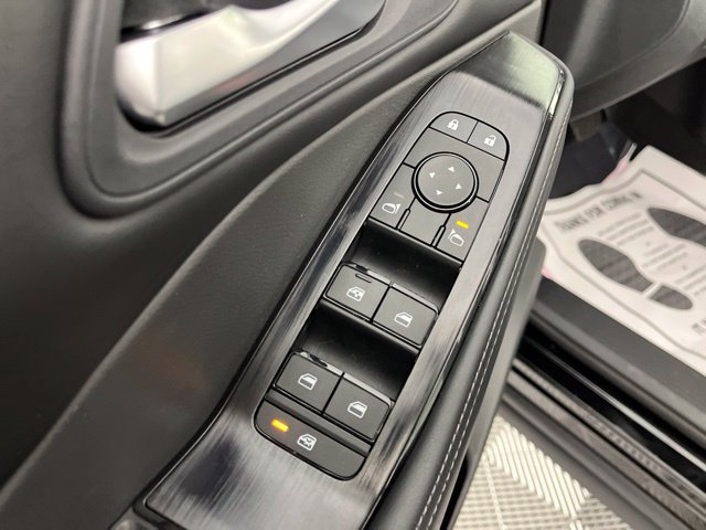 Certified 2026 Nissan Rogue SV FWD image 29