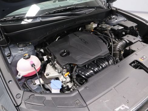 Certified 2025 Hyundai Tucson Limited AWD/4WD image 19