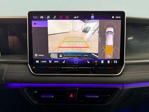 New 2026 Volkswagen Tiguan SE image 16