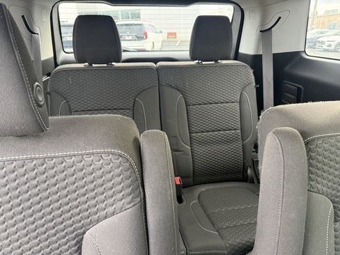 Used 2019 GMC Acadia SLE image 39