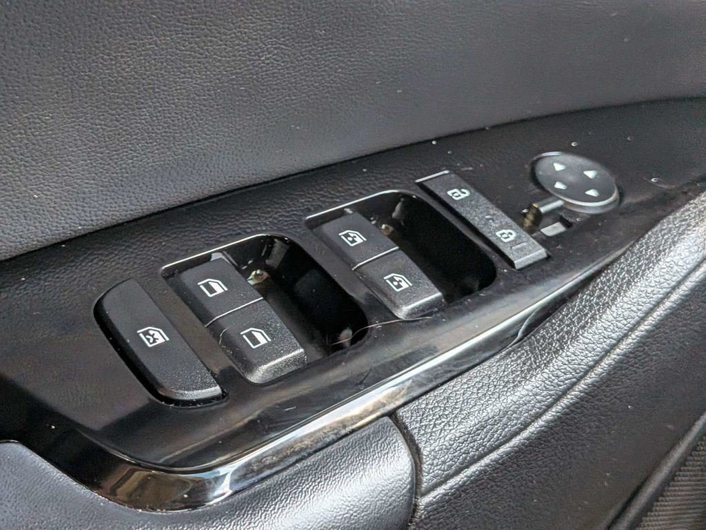 Used 2024 Kia Sportage EX FWD image 28