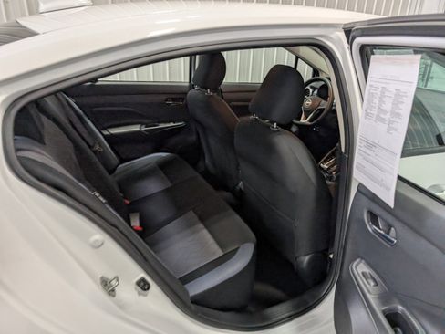 Used 2025 Nissan Versa SV image 24