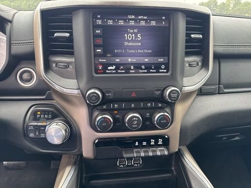 Used 2020 RAM 1500 Laramie AWD/4WD image 14
