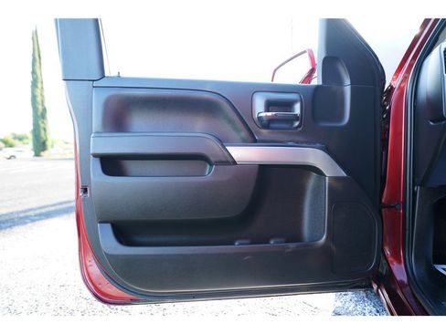 Used 2017 Chevrolet Silverado 1500 LT w/ LT Convenience Package image 13