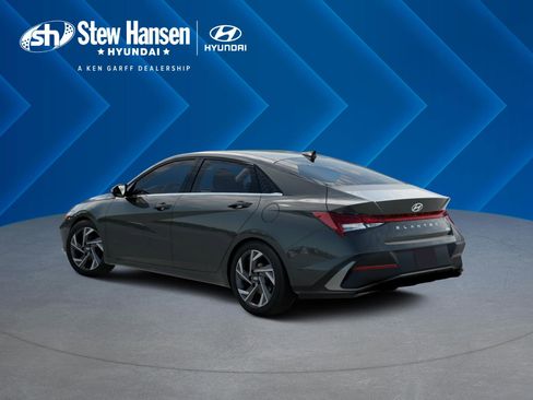 New 2026 Hyundai Elantra Limited image 5