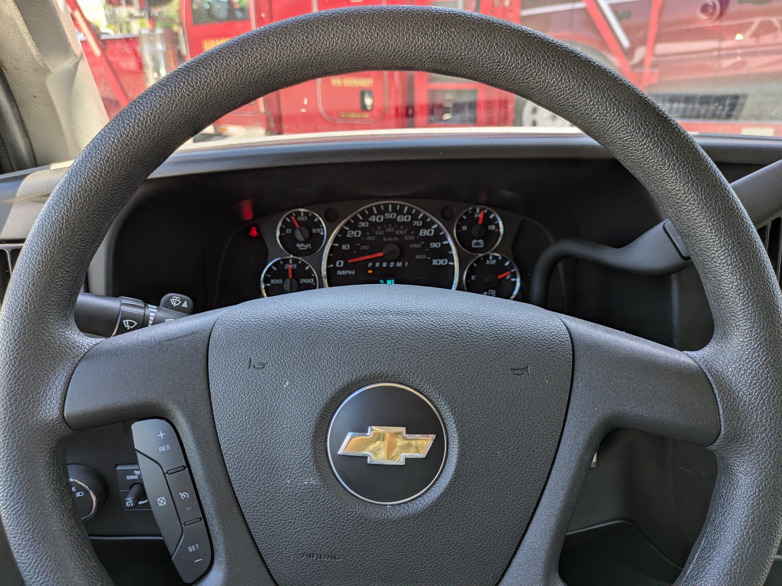 Used 2024 Chevrolet Express 3500 LT w/ LT Preferred Equipment Group RWD image 30