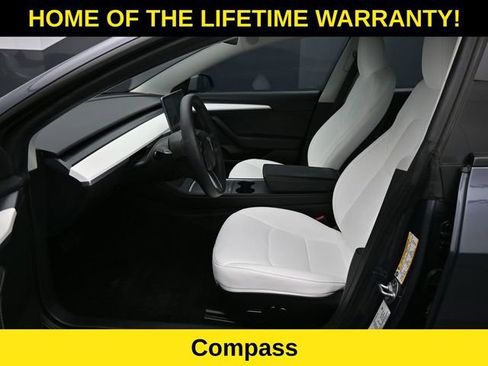 Used 2023 Tesla Model 3 Standard Range image 14