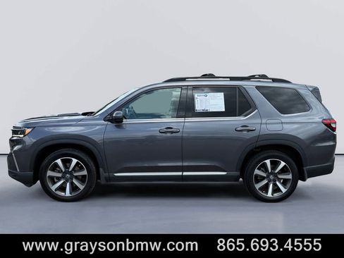 Used 2023 Honda Pilot Elite image 6