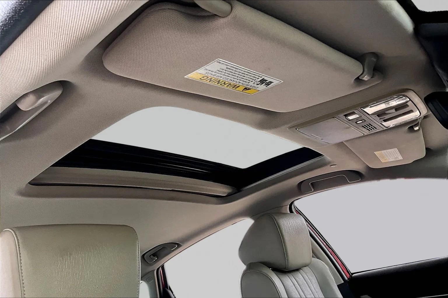 Used 2018 Honda Accord Touring image 24