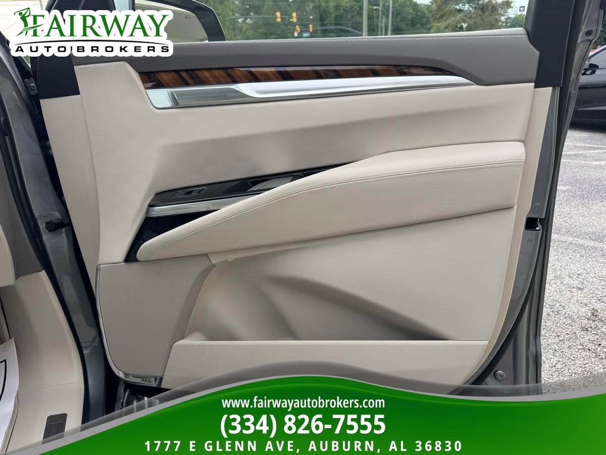 Used 2026 Cadillac Escalade Platinum Sport w/ LPO, ONYX Package AWD/4WD image 34