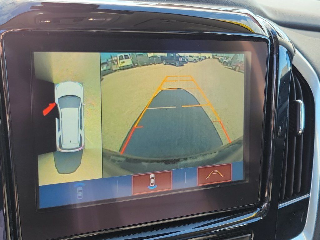 Used 2019 Chevrolet Traverse RS AWD/4WD image 31