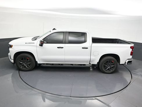 Used 2022 Chevrolet Silverado 1500 RST w/ Redline Edition RWD image 16